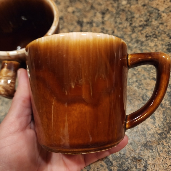 MCP McCoy Brown Drip Mugs, Set of 2 - Picture 4 of 7